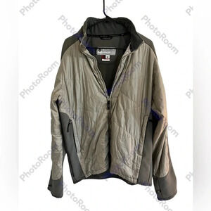 Columbia Large Light Jacket in Gray